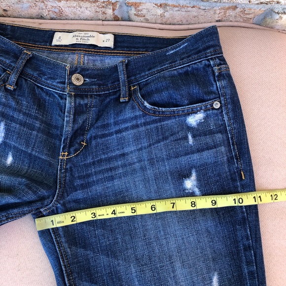 Abercrombie & Fitch Cotton Ripped MidRise Medium Wash Straight Buttoned Jeans 27 - Picture 13 of 16